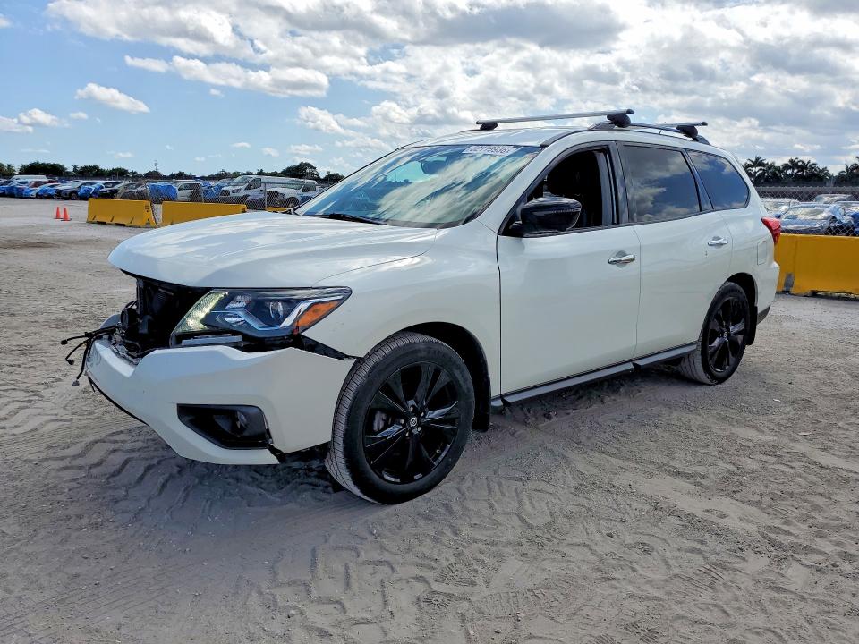 2018 NISSAN PATHFINDER SL - 1