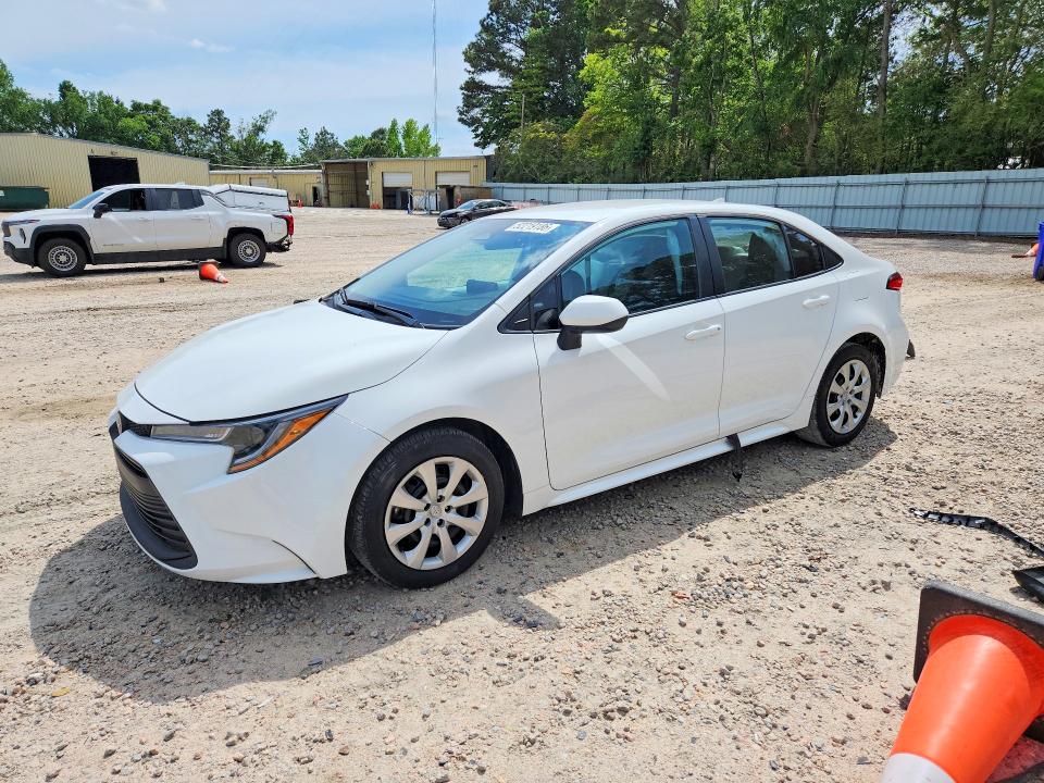 2024 TOYOTA COROLLA LE - 1