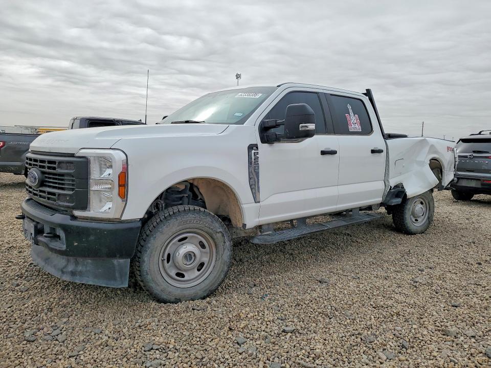 2024 FORD 250 - 1