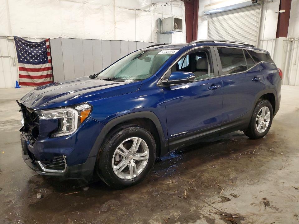 2022 GMC TERRAIN SLE - 1