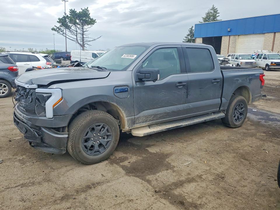 2025 FORD F150 LIGHTNING XLT - 1