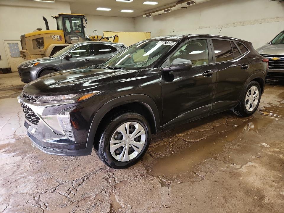 2026 CHEVROLET TRAX LS - 1