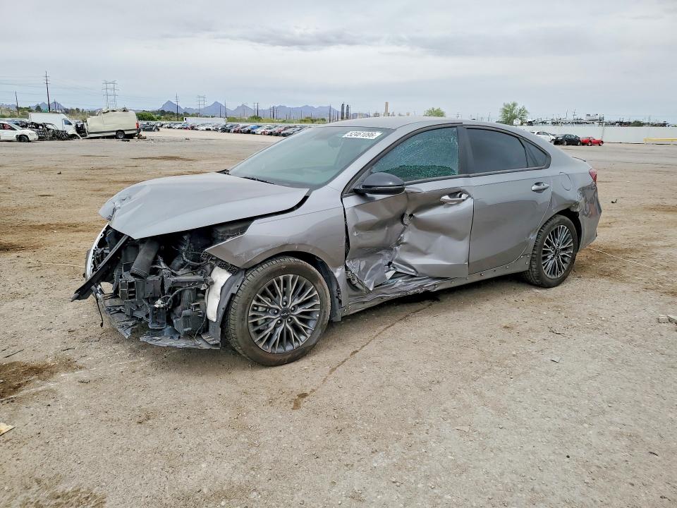 2023 KIA FORTE GT LINE - 1