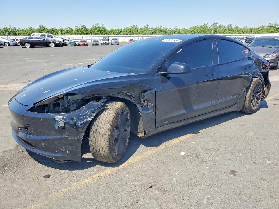 2025 TESLA MODEL 3 - 1