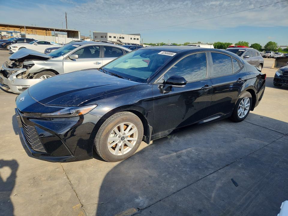 2025 TOYOTA CAMRY LE - 1