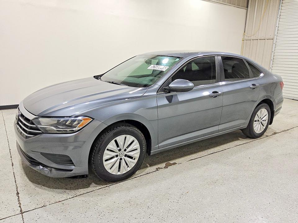 2019 VOLKSWAGEN JETTA - 1