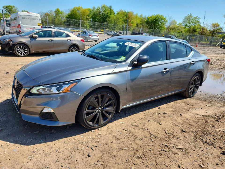 2020 NISSAN ALTIMA SR - 1