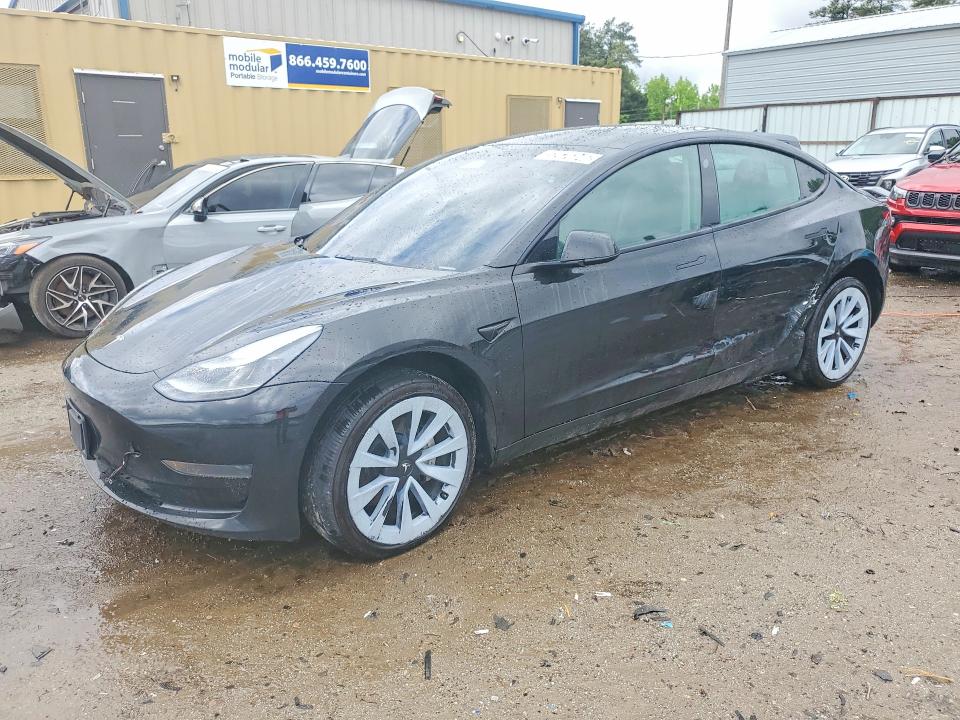 2022 TESLA MODEL 3 - 1