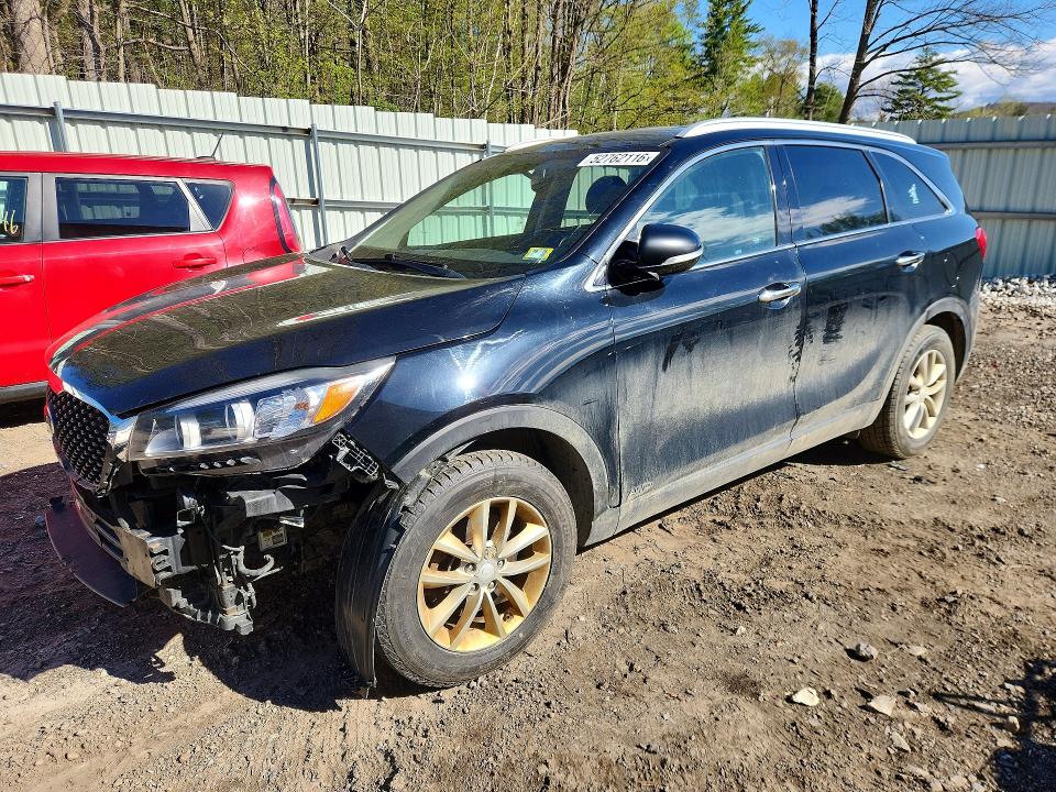 2018 KIA SORENTO LX - 1