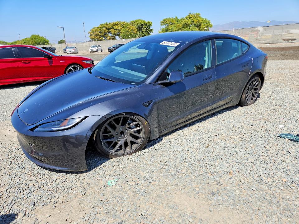 2025 TESLA MODEL 3 - 1
