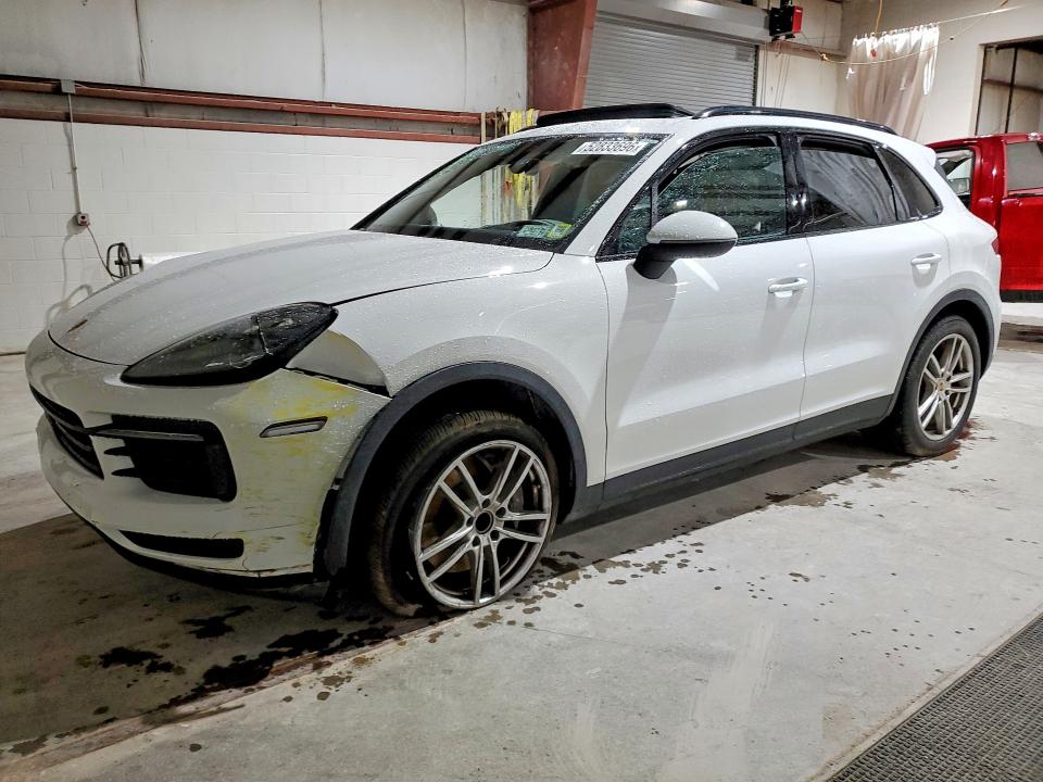 2021 PORSCHE CAYENNE - 1