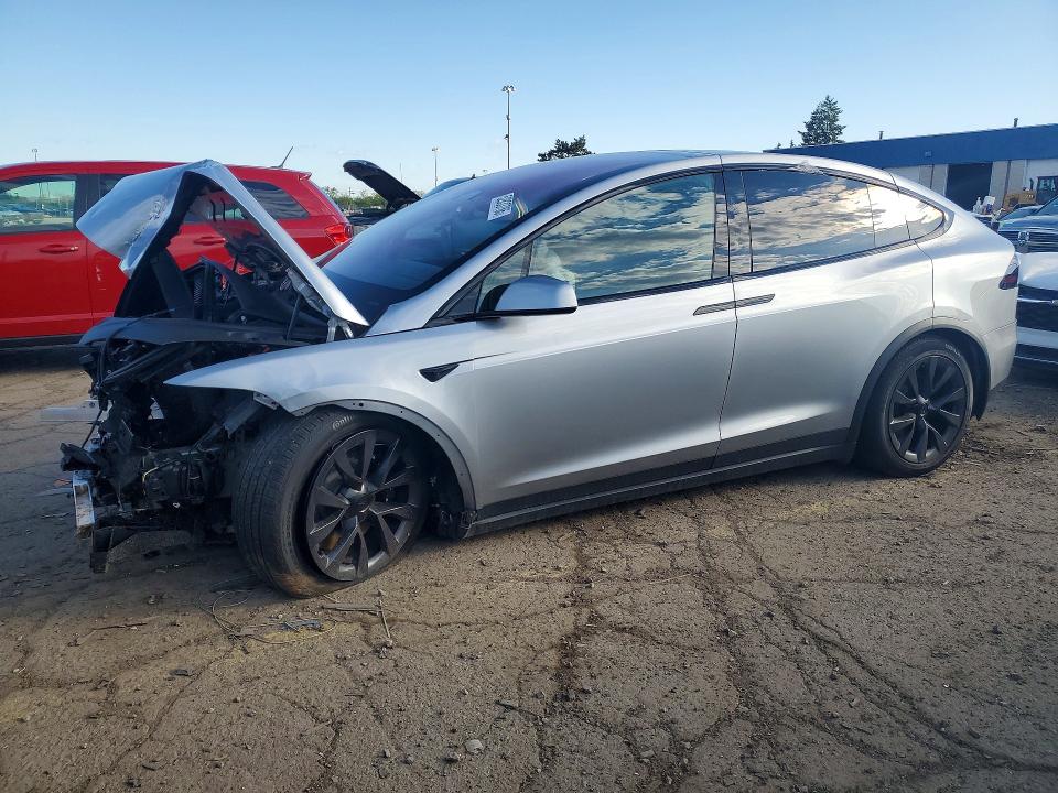2025 TESLA MODEL X - 1