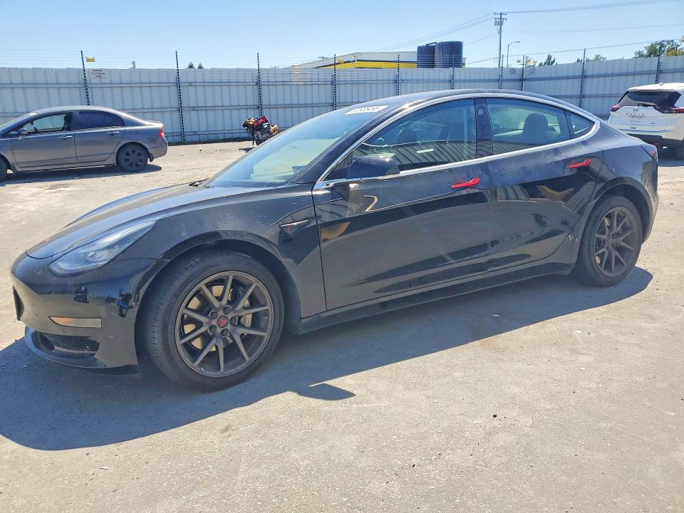 2020 TESLA MODEL 3 - 1