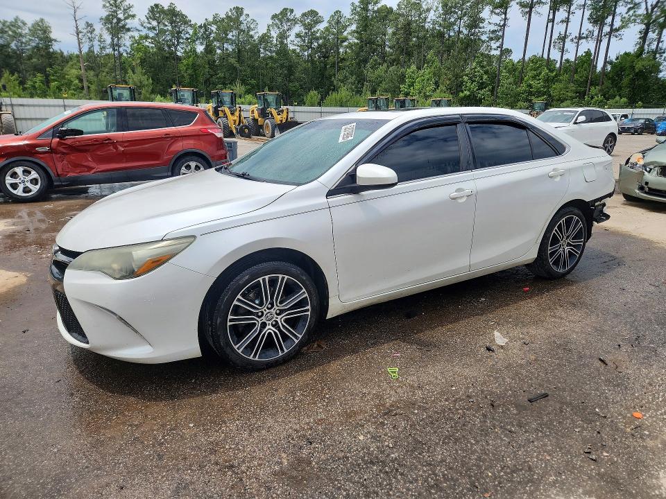 2016 TOYOTA CAMRY SPECIAL EDITION - 1