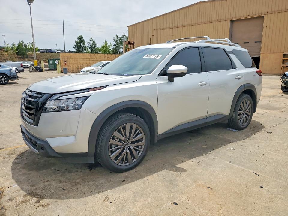 2024 NISSAN PATHFINDER SL - 1