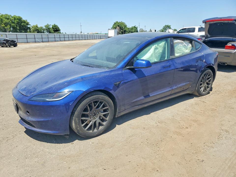 2025 TESLA MODEL 3 - 1