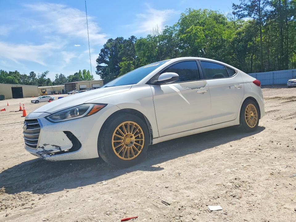2017 HYUNDAI ELANTRA SE - 1