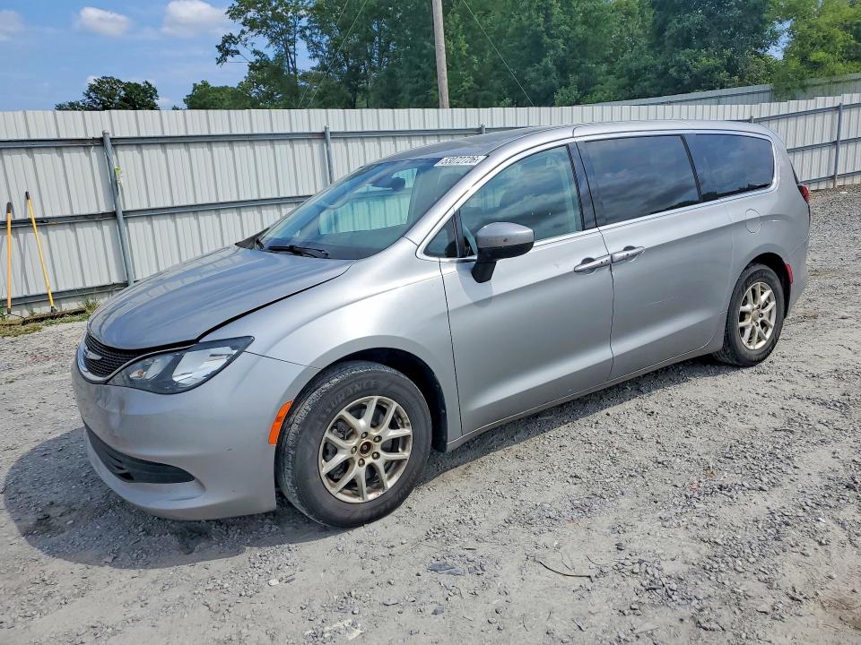 2017 CHRYSLER PACIFICA TOURING - 1