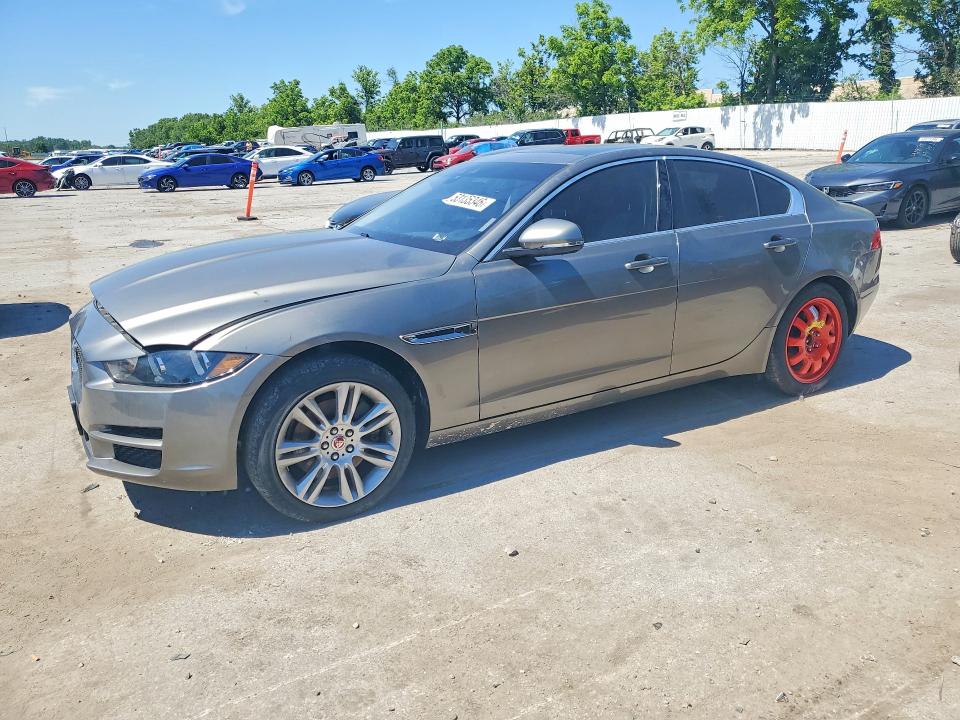 2019 JAGUAR XE PREMIUM - 1