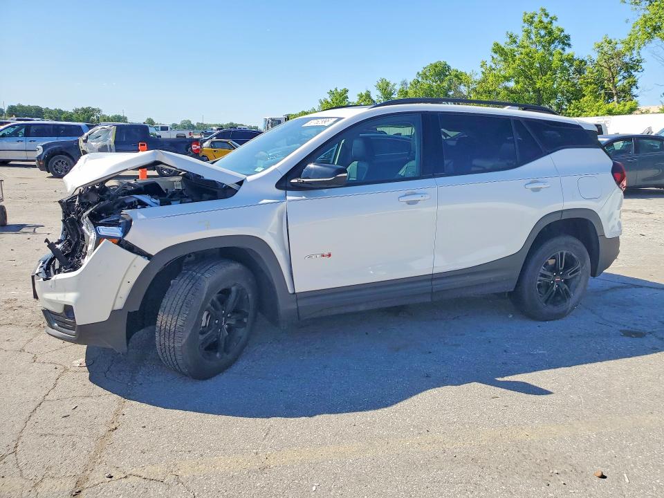 2024 GMC TERRAIN AT4 - 1