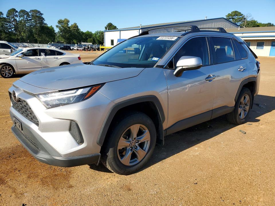 2023 TOYOTA RAV4 XLE - 1