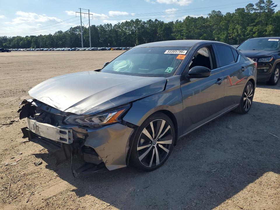 2021 NISSAN ALTIMA SR - 1