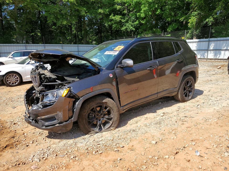 2019 JEEP COMPASS TRAILHAWK - 1