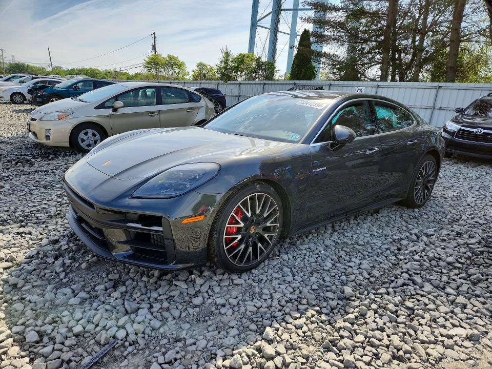2025 PORSCHE PANAMERA 4S E-HYBRID - 1