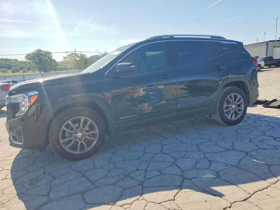 2022 GMC TERRAIN SLT - 1