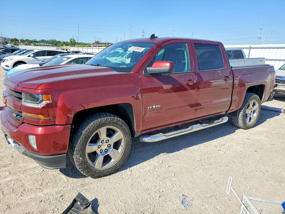 2017 CHEVROLET SILVERADO K1500 LT - 1