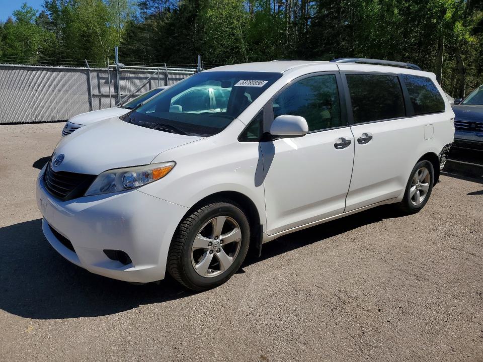 2017 TOYOTA SIENNA L 7-PASSENGER - 1