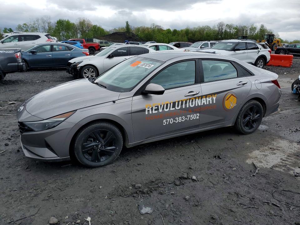 2023 HYUNDAI ELANTRA SEL - 1