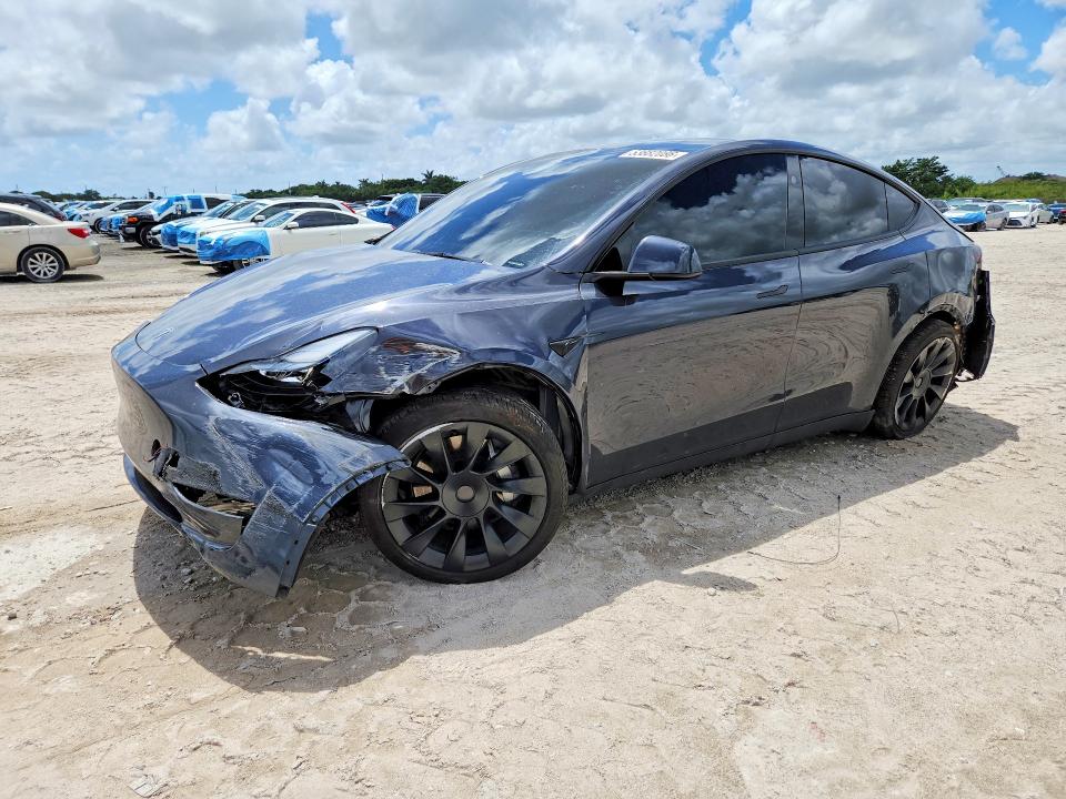 2024 TESLA MODEL Y - 1