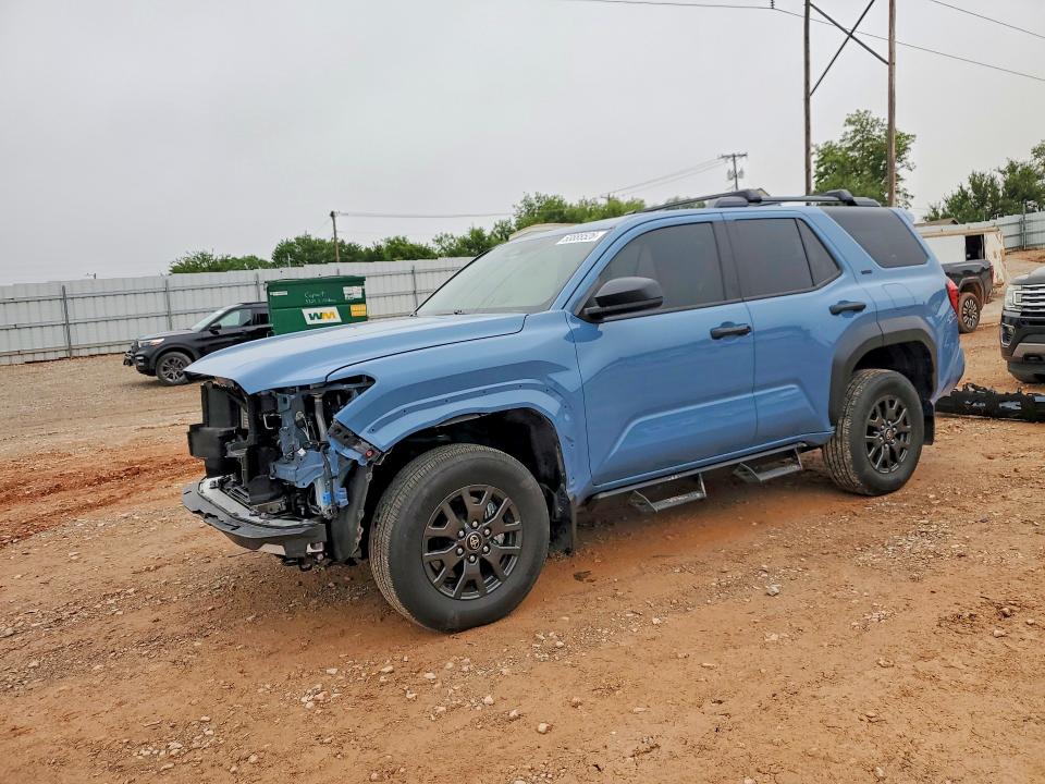 2025 TOYOTA 4RUNNER SR5 - 1