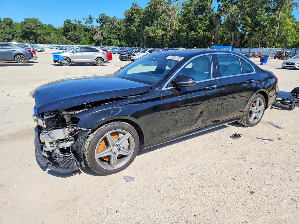 2017 MERCEDES-BENZ E 300 4MATIC - 1