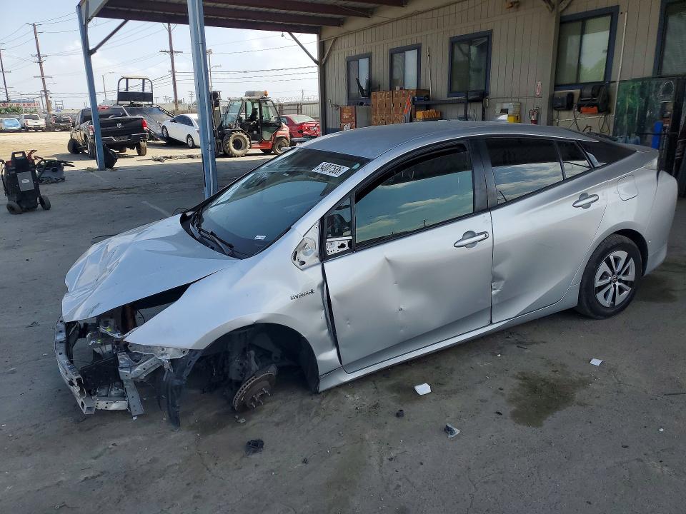 2018 TOYOTA PRIUS TWO - 1
