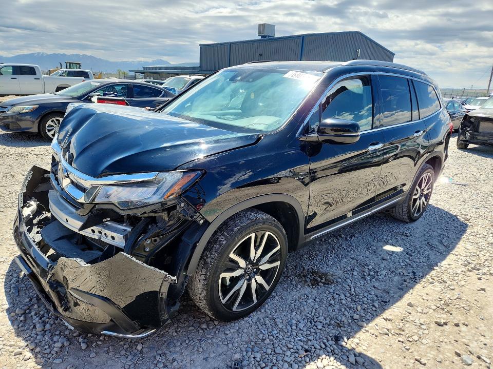 2019 HONDA PILOT TOURING - 1
