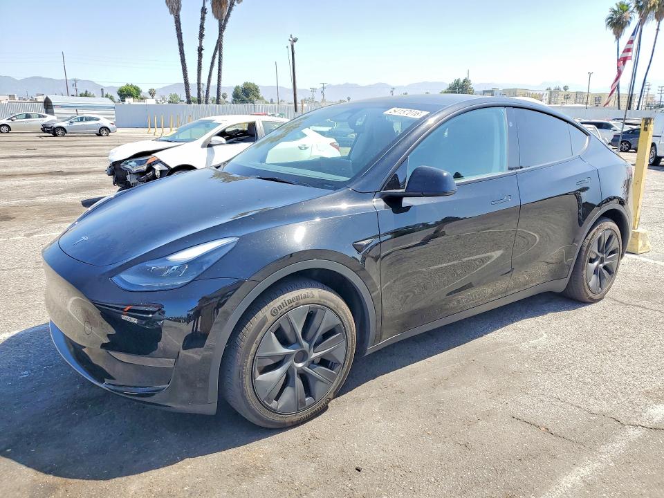 2024 TESLA MODEL Y - 1