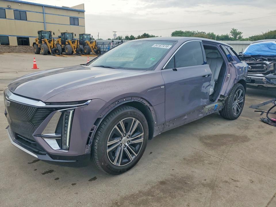 2024 CADILLAC LYRIQ LUXURY - 1