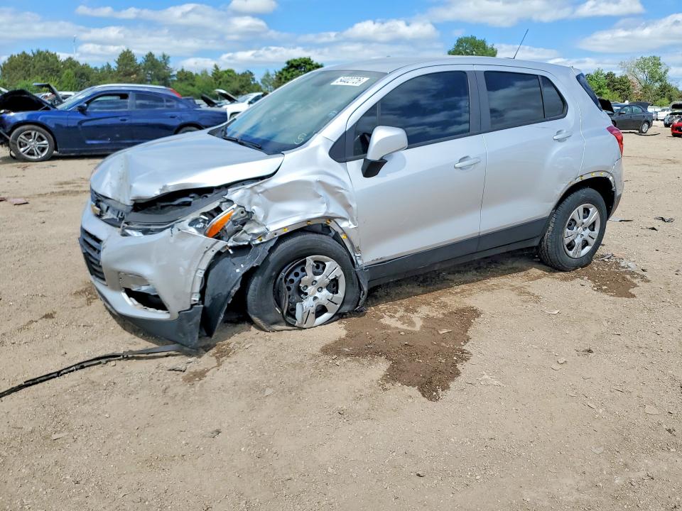 2018 CHEVROLET TRAX LS - 1
