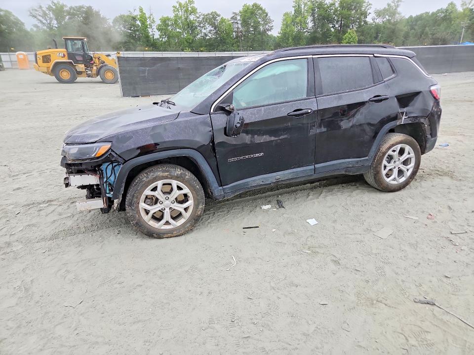 2024 JEEP COMPASS LATITUDE - 1