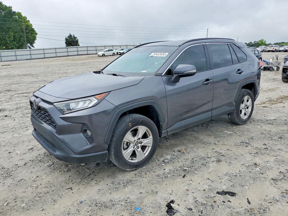 2021 TOYOTA RAV4 XLE - 1