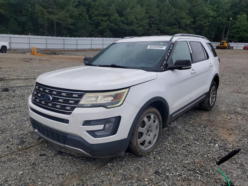 2017 FORD EXPLORER XLT - 1