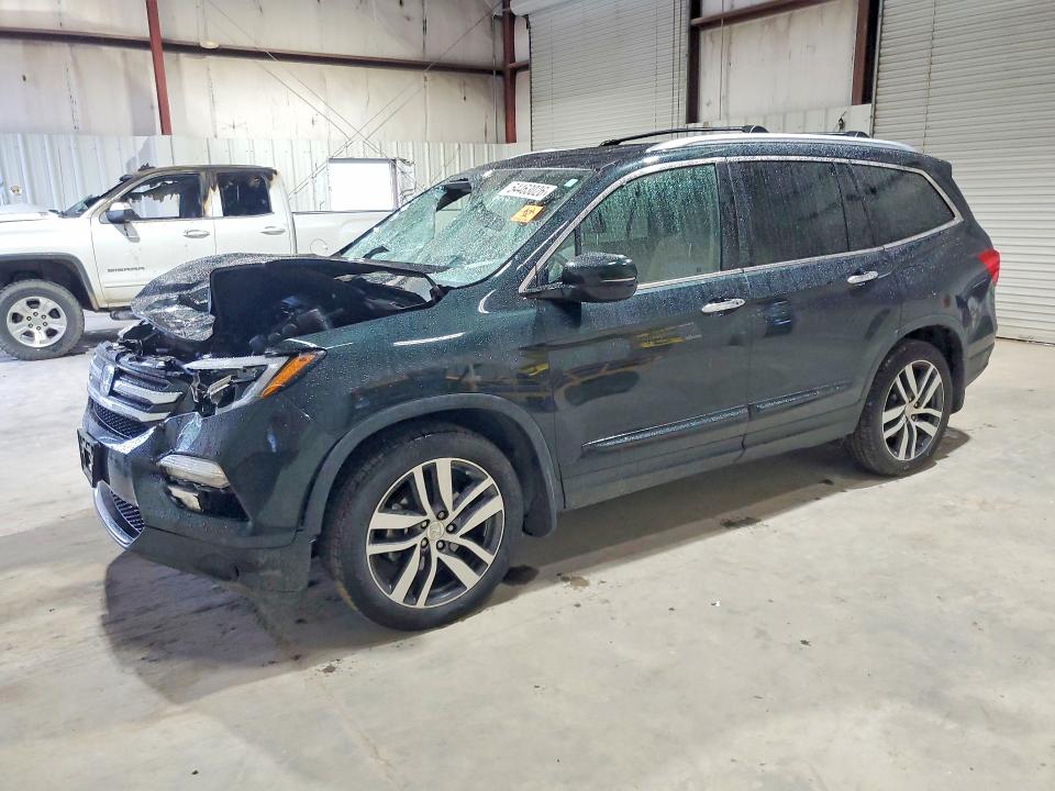 2017 HONDA PILOT TOURING - 1