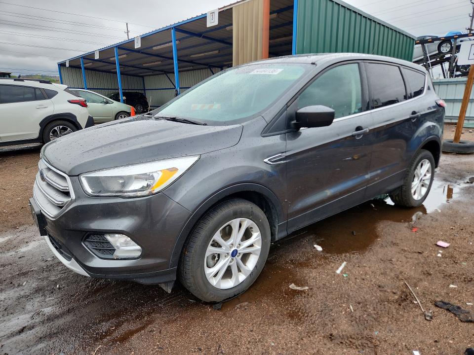 2017 FORD ESCAPE SE - 1