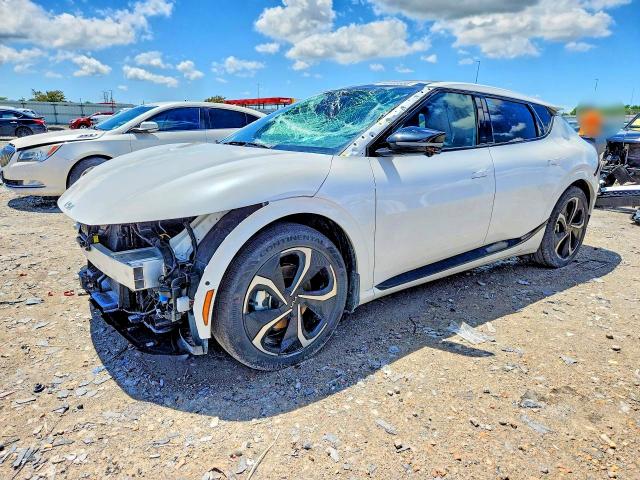 2024 KIA EV6 GT LINE - 1