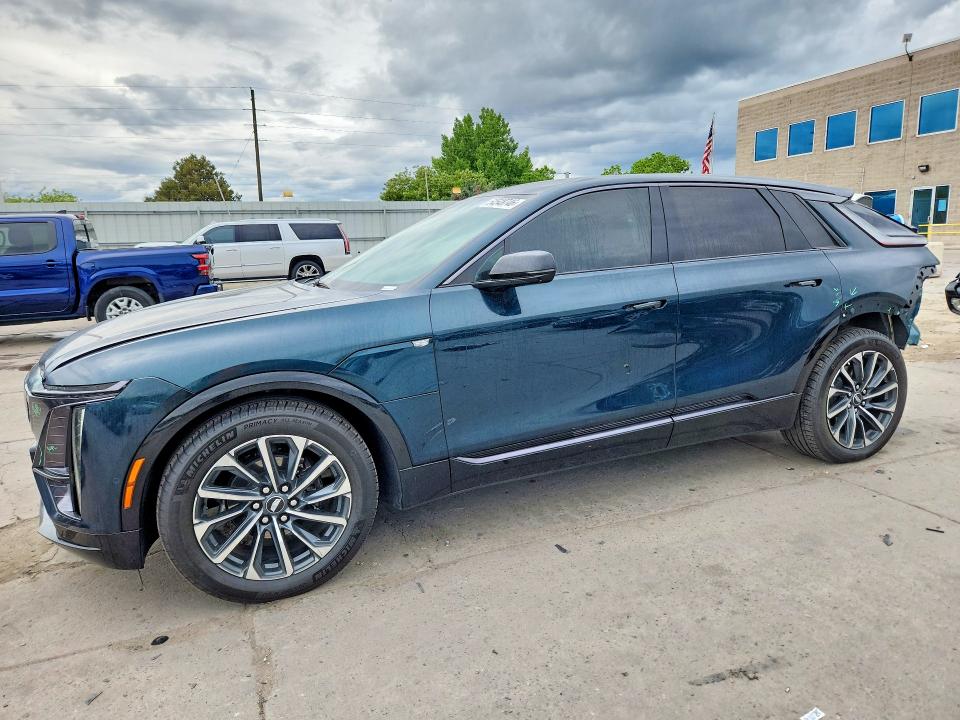 2024 CADILLAC LYRIQ SPORT - 1