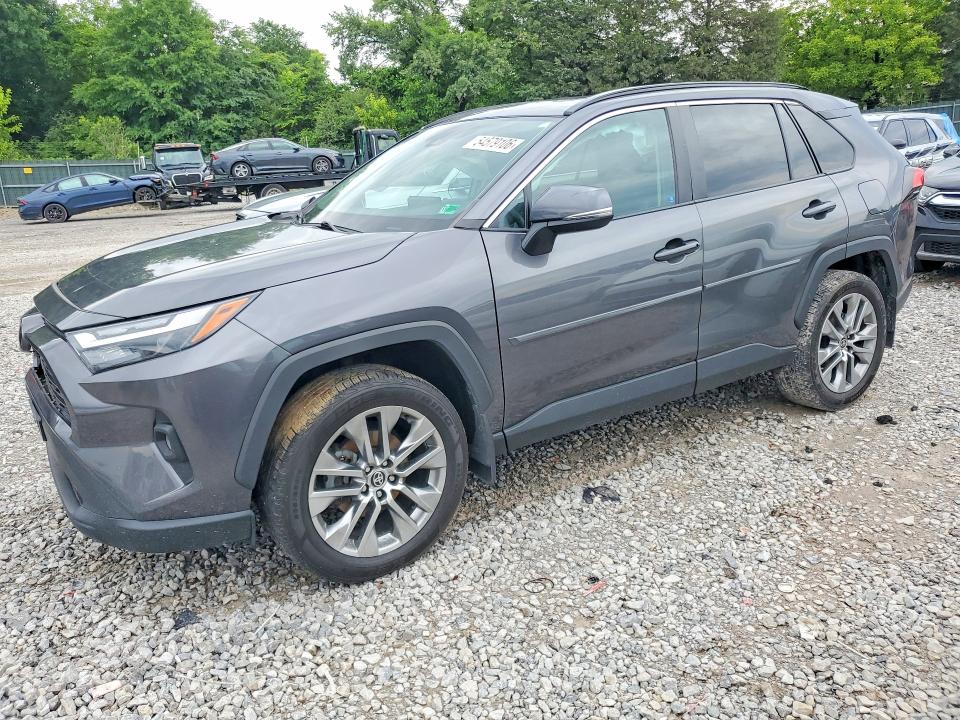 2022 TOYOTA RAV4 XLE PREMIUM - 1