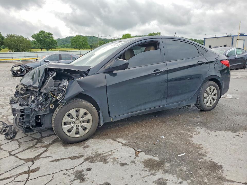 2017 HYUNDAI ACCENT SE - 1