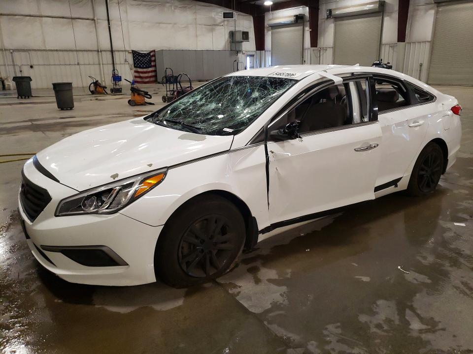 2017 HYUNDAI SONATA SE - 1